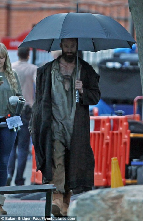 hugh-Los-miserables-2 hugh-Los-miserables-2