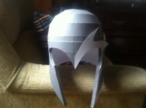 Fabricando el Casco de Magneto en Papercraft 8
