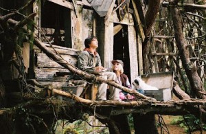 Un puente hacia Terabithia (2007) 8