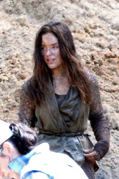 Imágenes en el set de "Noah" 3 20120901-223850.jpg