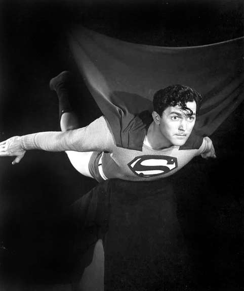 Kirk Alyn como Superman