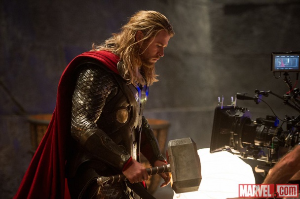 thor-2-mundo-oscuro-dark-world-cine-film-alan-taylor-chris-hemsworth-1