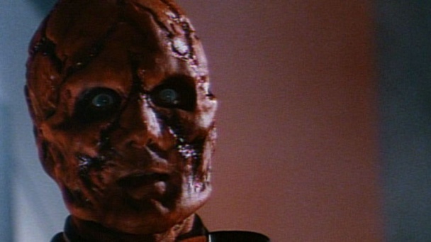 Capitán América (1990) O cómo acabar con la esperanza de un Marvel Zombie 7 craneo-rojo-1990