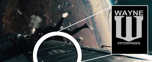 12 curiosidades de El Hombre de Acero 7 el-hombre-de-acero-satelite-wayne-enterprises