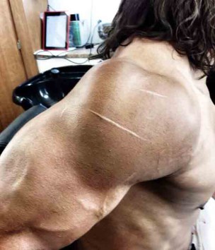 Dwayne Johnson comparte imágenes del rodaje de "Hércules" 4 herculesweapons2