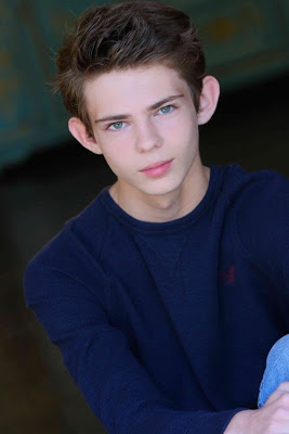 Robbie Kay, del barco de Sparrow al de Garfio