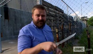 Robert Kirkman en el set de la cuarta temporada