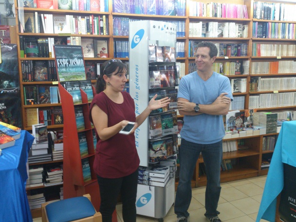 Hugh Howey y su esforzada intérprete