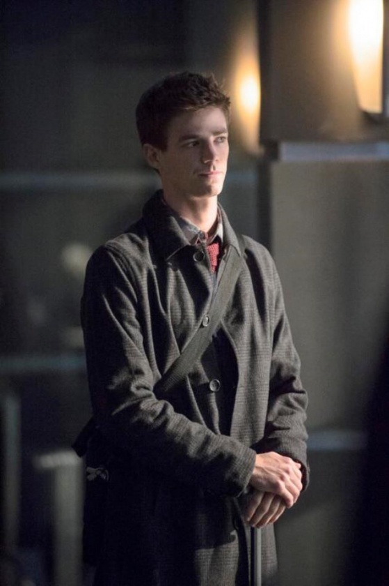 Grant Gustin Barry Allen Flash