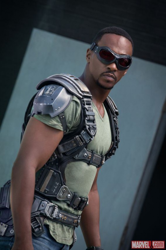 Nuevas imágenes de El Soldado de Invierno 4 falcon5