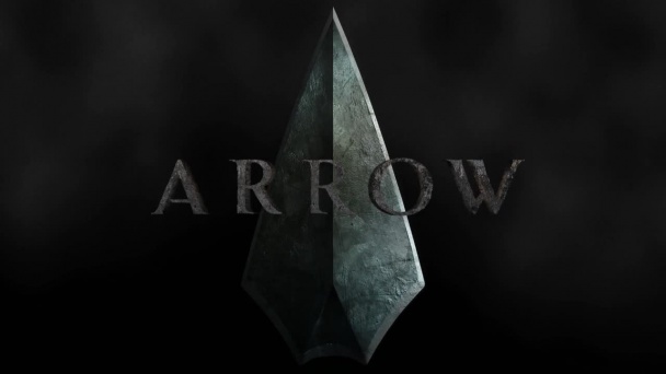 Primer vistazo a Roy Harper como Arsenal en Arrow 1 Logo Arrow