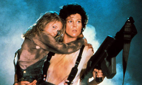 Sigourney Weaver habla sobre "Alien" y su vuelta a la saga 5 Aliens - Ripley 01