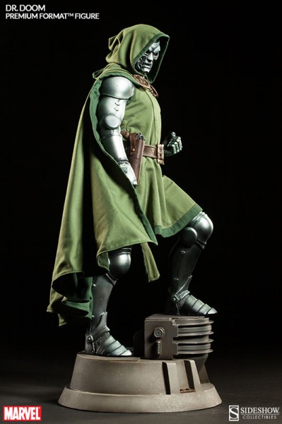 Dr Doom Sideshow figura 4