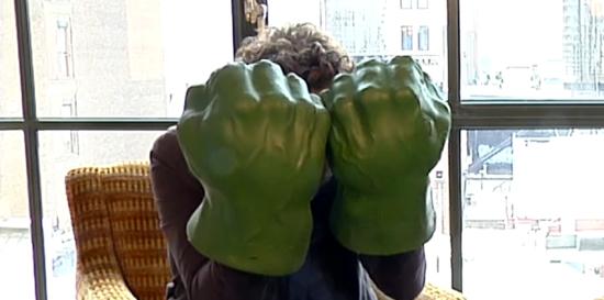 Mark_Ruffalo_Avengers_Hulk_Hands