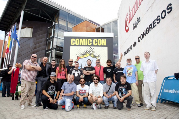 Autores y organizadores en Metrópoli Comic Con