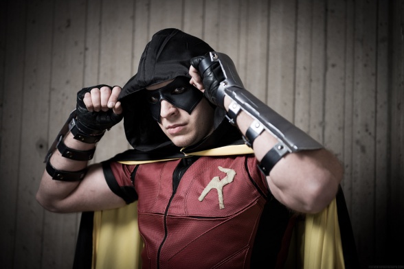 Los mejores 'cosplays' de los colaboradores de Batman 12 Cosplay Robin1