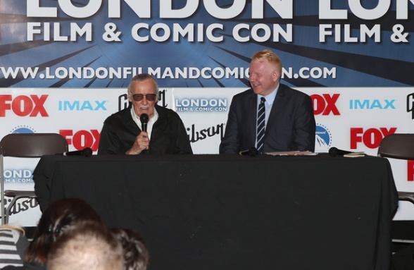 Stan Lee confirma su cameo en 'Los Vengadores: la Era de Ultrón' 2 Stan Lee at London Film and Comic Con