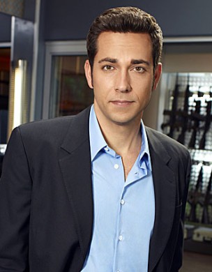 Zachary Levi, protagonista en 'Heroes Reborn' 2 Zachary Levi