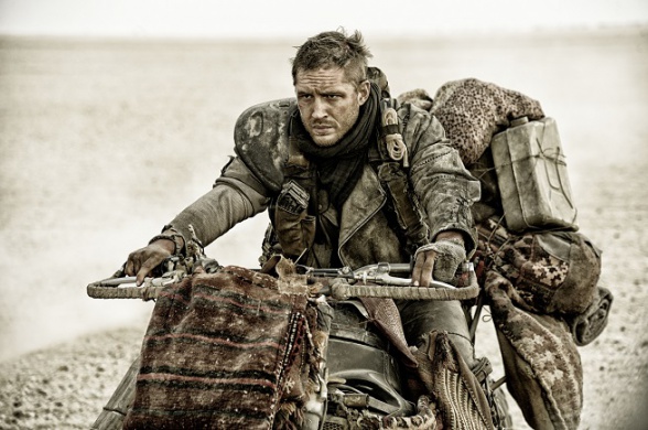 Mad Max: Fury Road calificada R