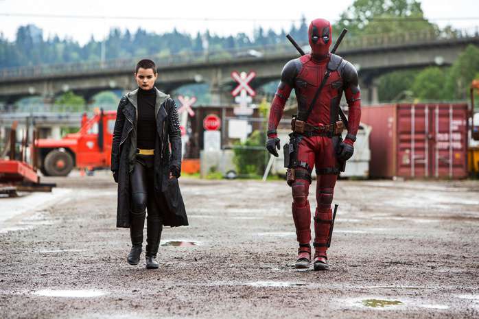 Nuevas fotos con las chicas de 'Deadpool' 3 Deadpool y Negasonic Teenage Warhead