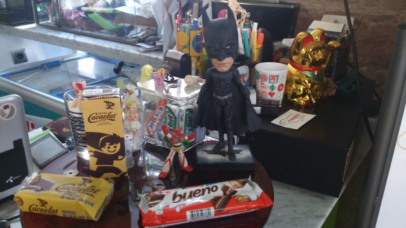 Bar de cómics en Barcelona: Len's Comic Café 8 len's comic cafe barcelona 8