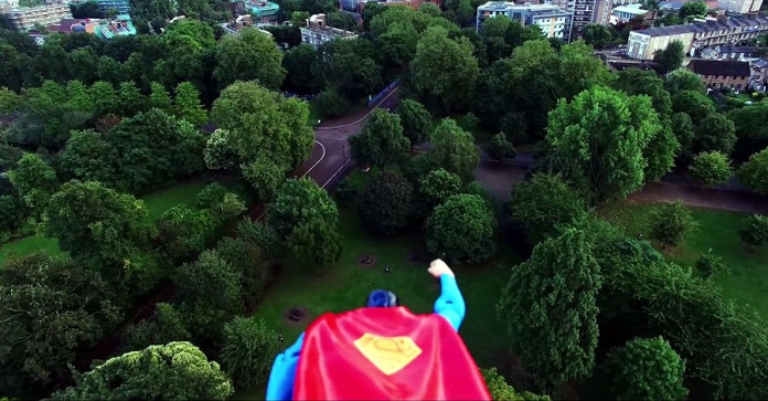 Superman dron