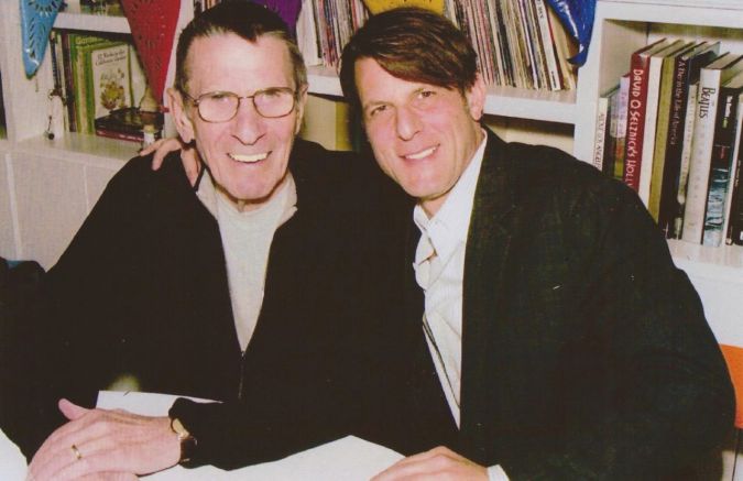 Leonard y Adam Nimoy