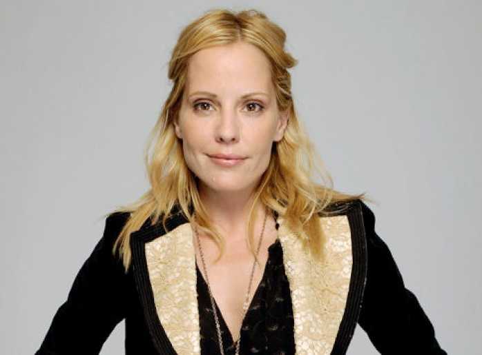 Emma Caulfield se une al reparto de 'Supergirl' 1 Emma Caulfield