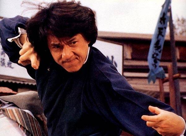 Teoría: ¿y si Jar Jar Binks fuera realmente un Lord Sith? 12 Jackie Chan