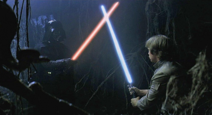 Luke Skywalker sucumbe al lado oscuro