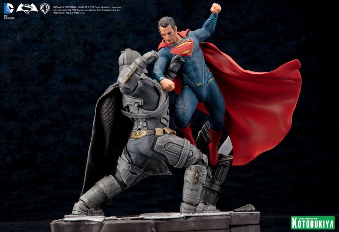 Revelada la estatua Kotobukiya de 'Batman V Superman' 5 Kotobukiya Batman Superman 03