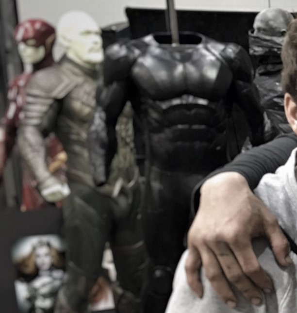 Zack Snyder ofrece pistas de 'La Liga de la Justicia' 2 Justice League Set 3