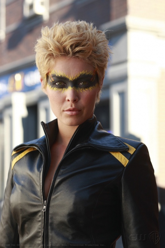 Las caras de Canario Negro 5 Alaina