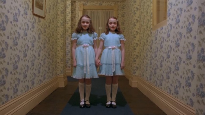 Niñas siniestras cinematográficas y televisivas 5 Louise-y-Lisa-Burns