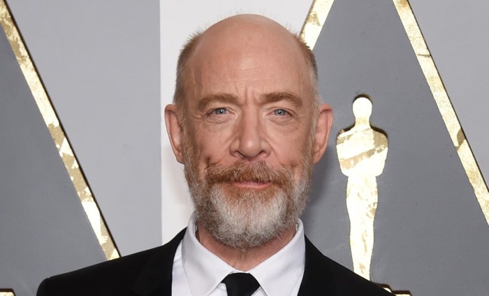 Nuevo vídeo del reparto de 'La Liga de la Justicia' y declaraciones de J.K. Simmons 1 j.k. simmons