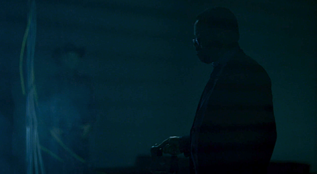 La serie 'Westworld' hace un guiño a la película original 3 Westworld - 1x06 (The Adversary) 01