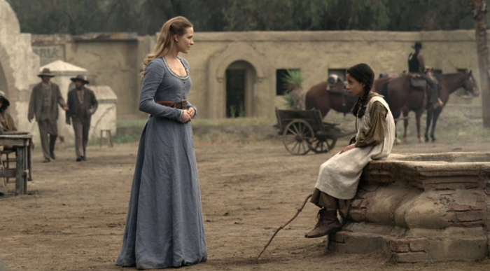 Westworld - Dolores y la hija de Lawrence