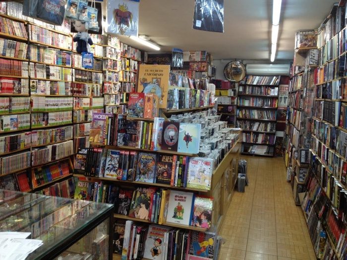 La Tienda del Mes: Librería Flash 4 Libería Flash interior