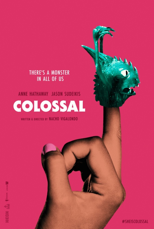 Llega el segundo tráiler de 'Colossal', lo nuevo de Vigalondo con Anne Hathaway 1 Colossal - póster