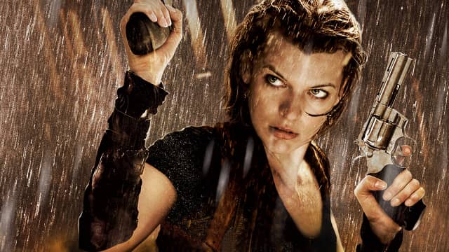 Alice, Milla Jovovich, Paul W. S. Anderson, Resident Evil