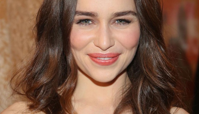 A Emilia Clarke le da miedo hablar sobre el nuevo filme de Han Solo 1 Emilia 2