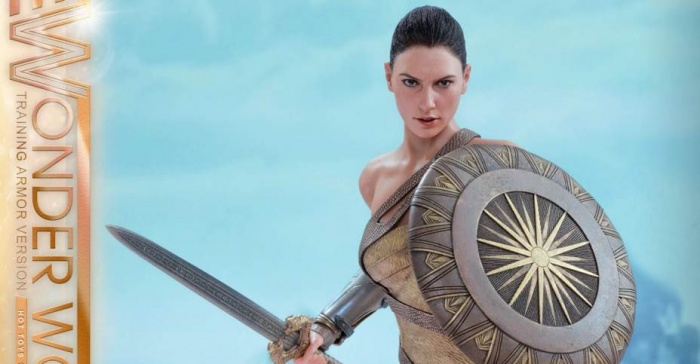 Wonder Woman lista para el combate con esta nueva figura de la compañía 'Hot Toys' 1 Wonder 2
