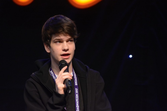 La adaptación de 'Deadly Class' de SyFy anuncia su reparto 7 Liam James - Deadly Class