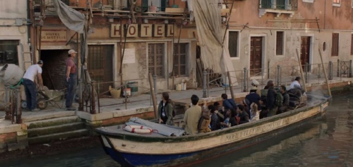 Spider-Man - Lejos de casa - Hotel DeMatteis