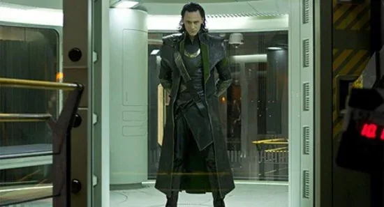Tom-Hiddleston-Loki-Los-Vengadores