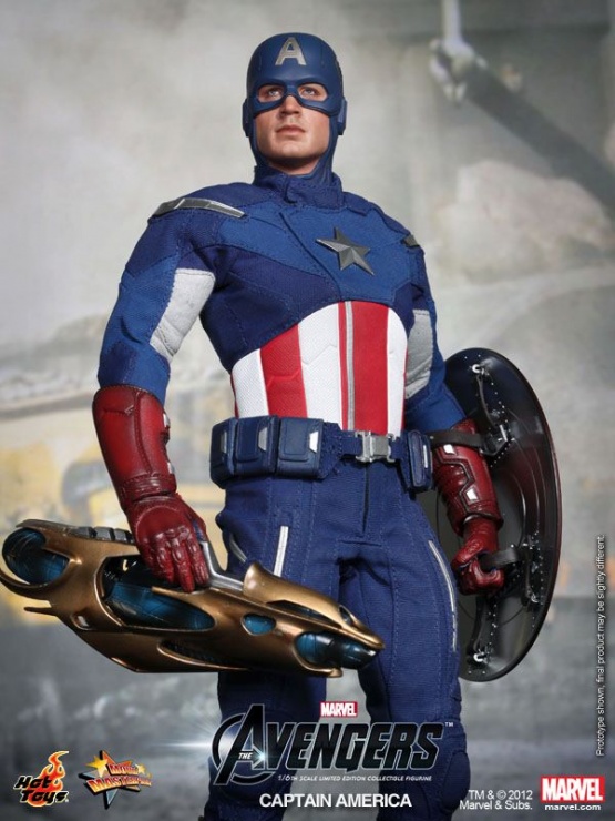 Figura Capitán América versión Vengadores de Hot Toys