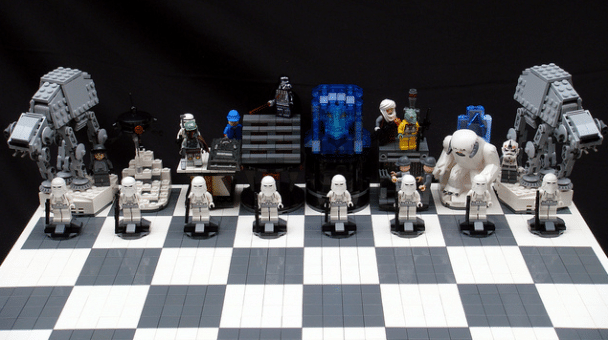 Asombroso ajedrez de Lego basado en Star Wars