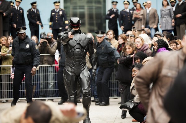 Robocop primer tráiler e imágenes