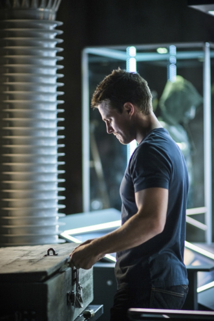 Primeras imágenes y promo del episodio 5 de Arrow 11 Arrow, CW, David Ramsey, Katie Cassidy, Stephen Amell