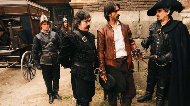 Grandes adelantos de la serie de TV de "El Capitán Alatriste" 22 Aitor Luna, Arturo Pérez-Reverte, El Capitán Alatriste
